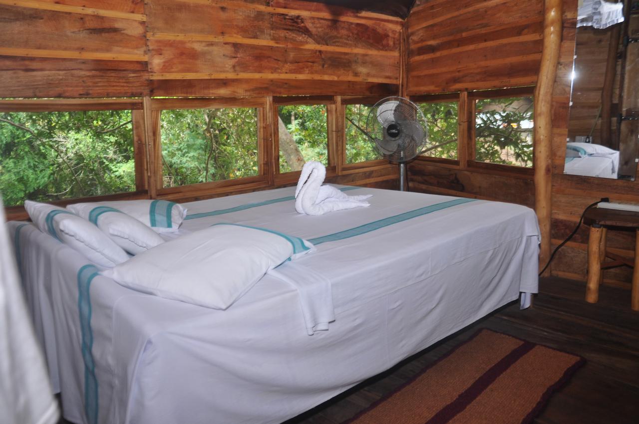 Kumbuk Tree House Yala Villa Tissamaharama Bagian luar foto